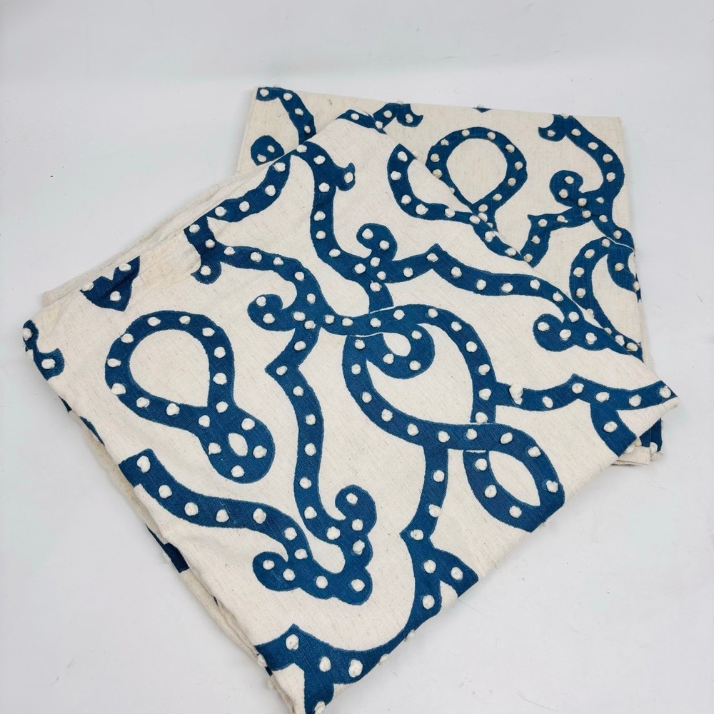 Pottery Barn Pillow Shams‎ 24x24 Set of 2 Cotton Linen Blue White Bauble Dots